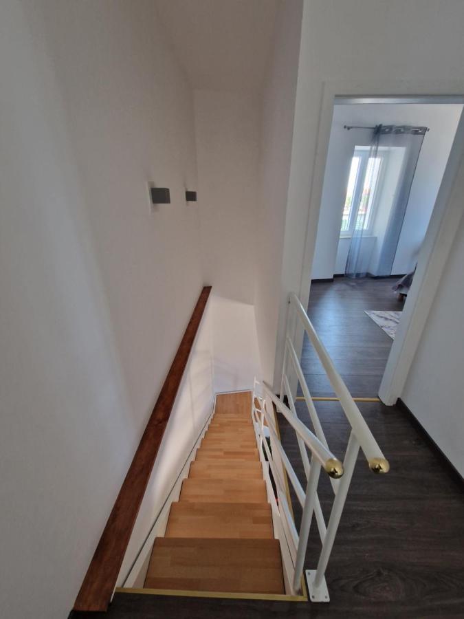 Villa Galleria Sukosan Ngoại thất bức ảnh