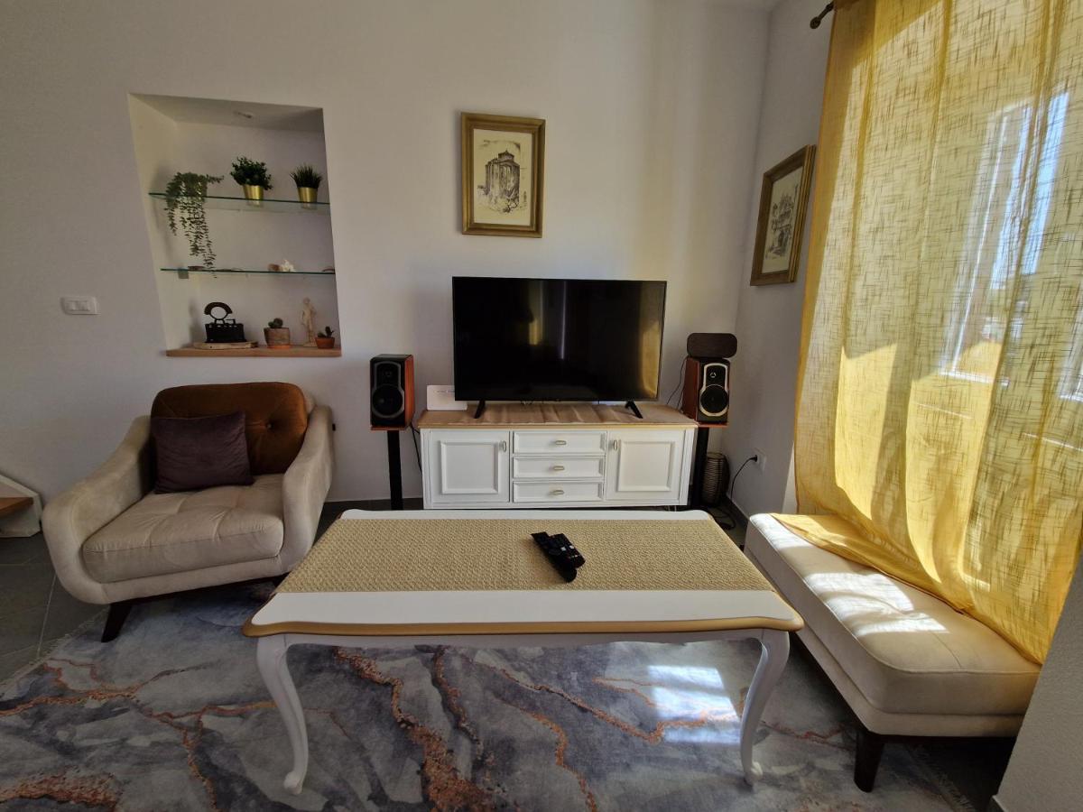 Villa Galleria Sukosan Ngoại thất bức ảnh